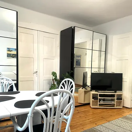 Sopocka Przystan Apartment *